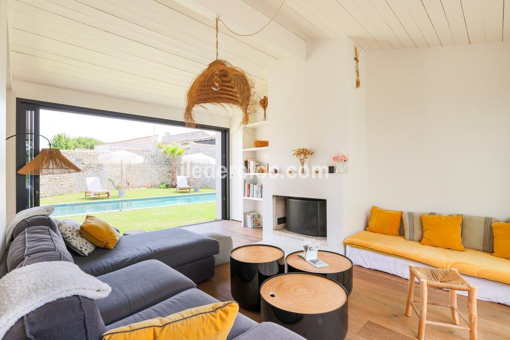 Photo 4: An accomodation located in Sainte-Marie-de-R&eacute; on ile de R&eacute;.