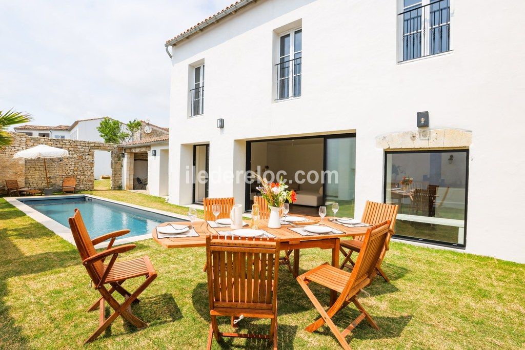 Photo 24: An accomodation located in Sainte-Marie-de-R&eacute; on ile de R&eacute;.