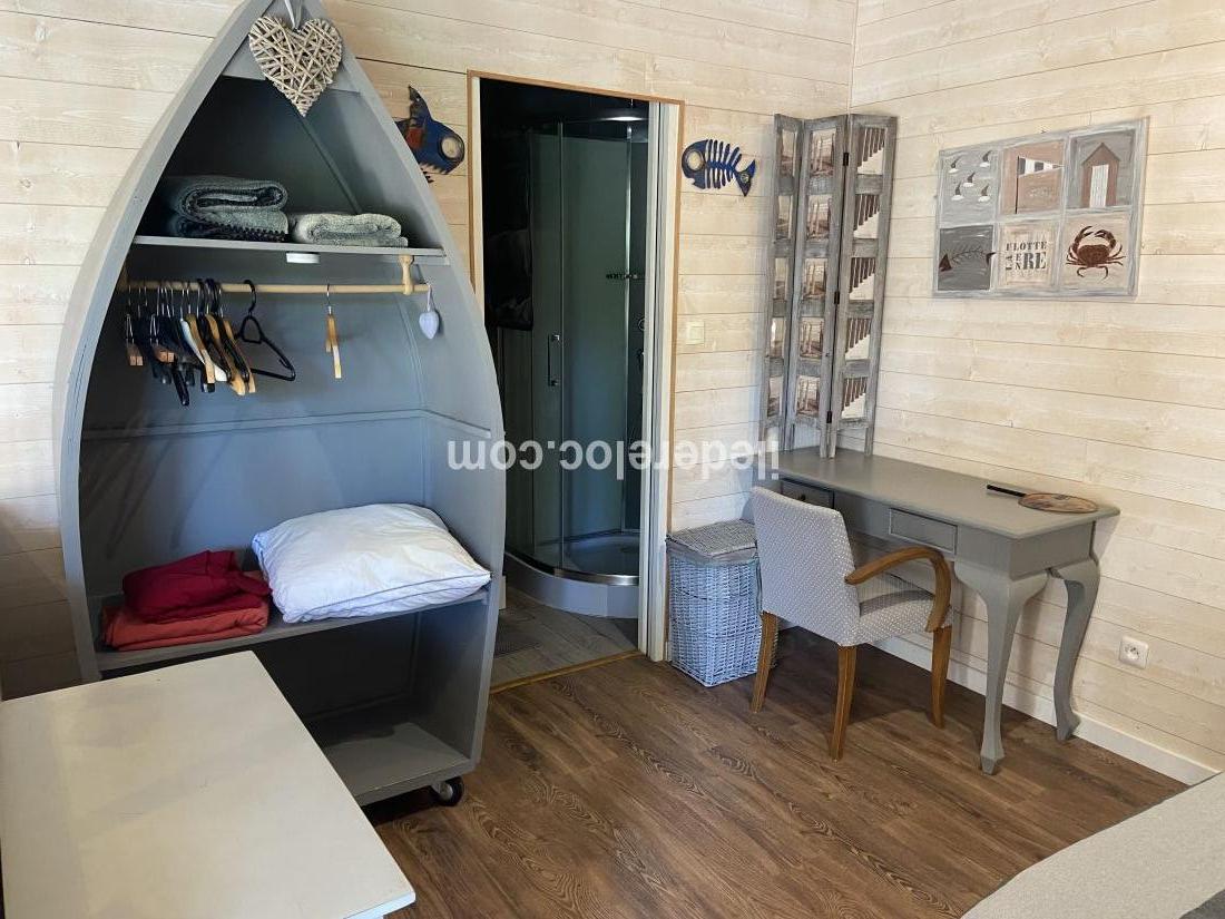 Photo 5: An accomodation located in La Flotte-en-Ré on ile de Ré.