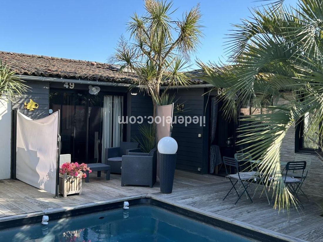 Photo 9: An accomodation located in La Flotte-en-Ré on ile de Ré.