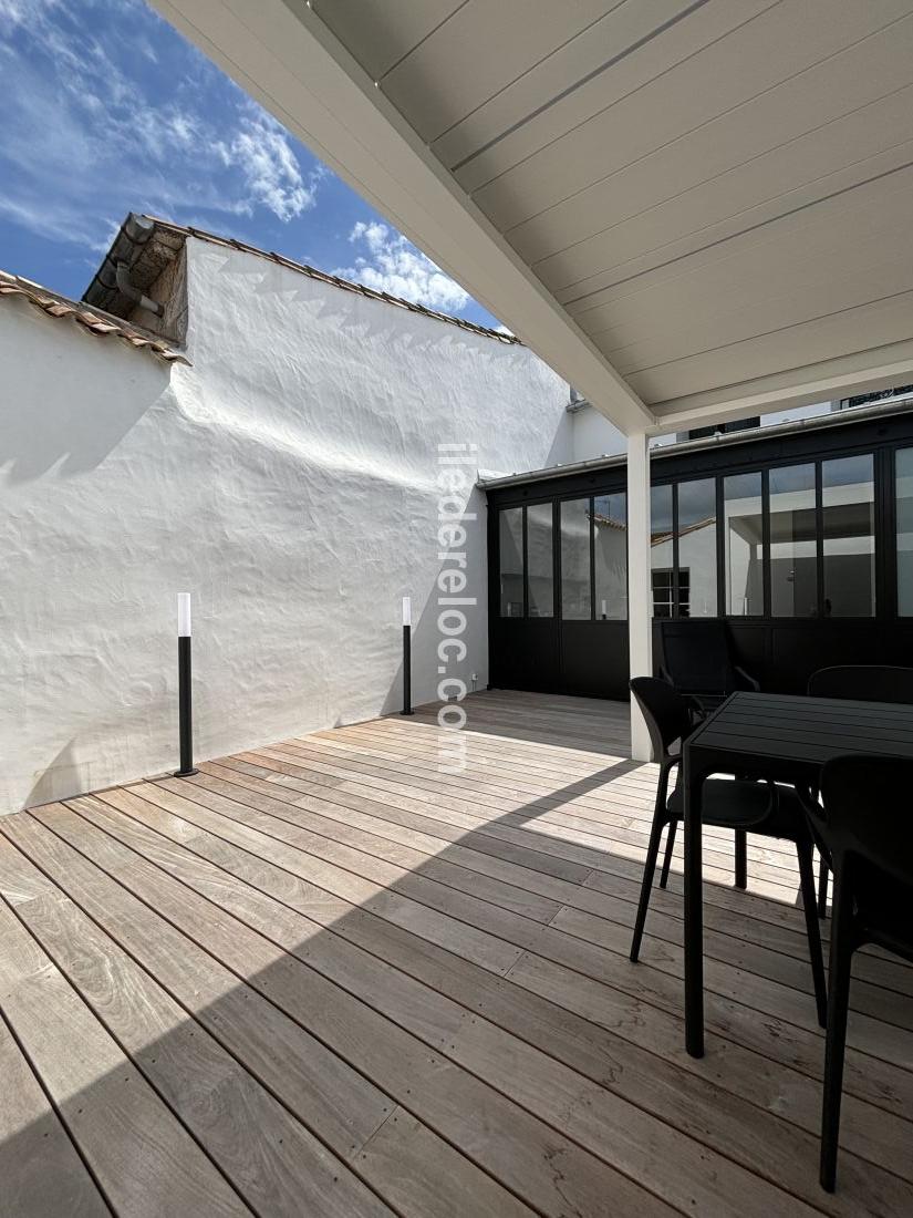 Photo 5: An accomodation located in La Flotte-en-Ré on ile de Ré.