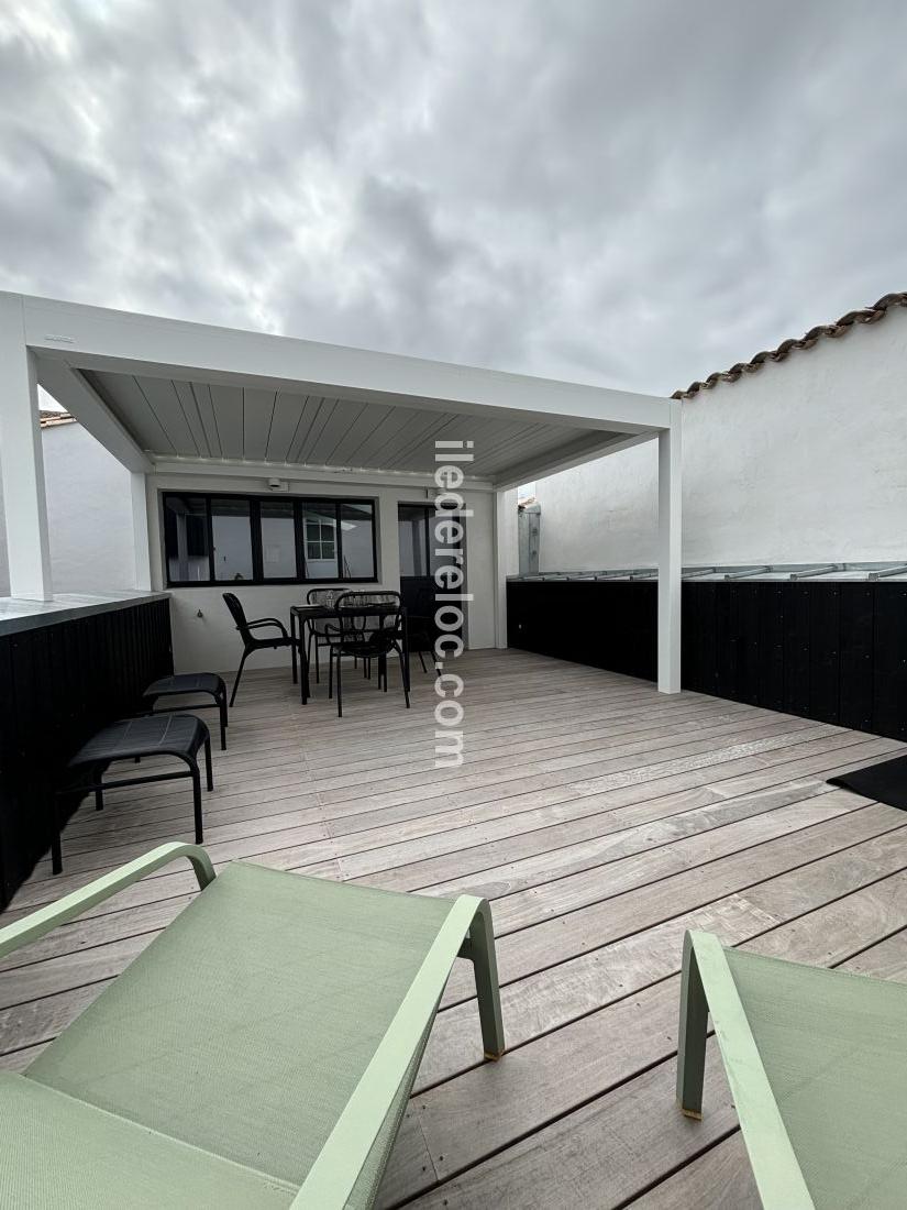 Photo 4: An accomodation located in La Flotte-en-Ré on ile de Ré.