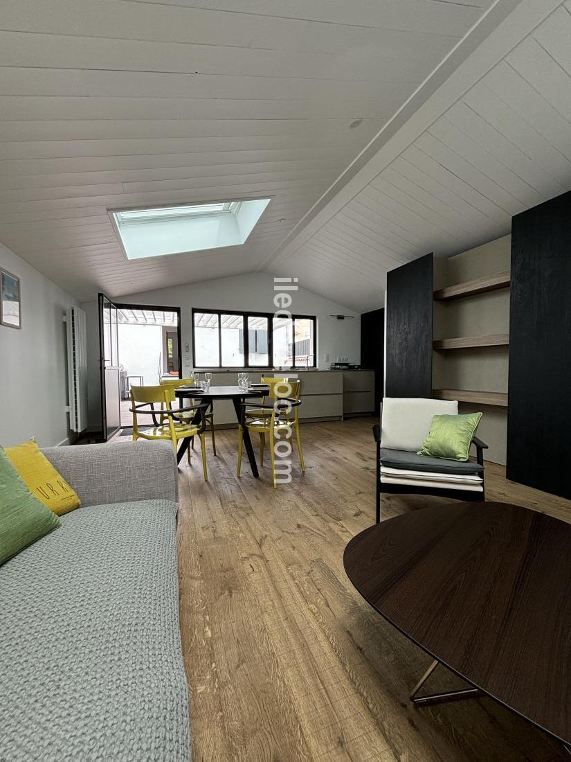 Photo 7: An accomodation located in La Flotte-en-Ré on ile de Ré.