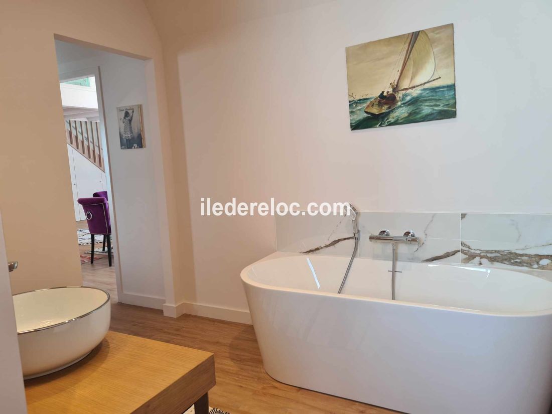Photo 21: An accomodation located in Le Bois-Plage-en-Ré on ile de Ré.