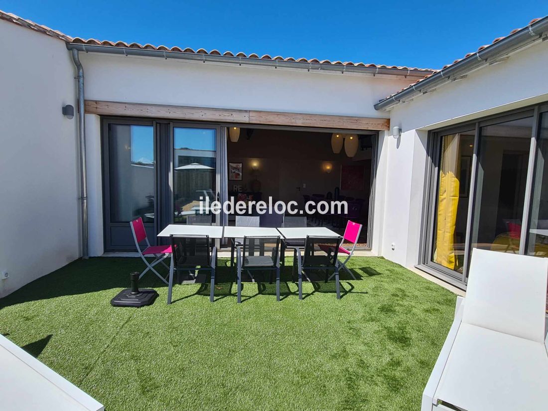 Photo 26: An accomodation located in Le Bois-Plage-en-Ré on ile de Ré.