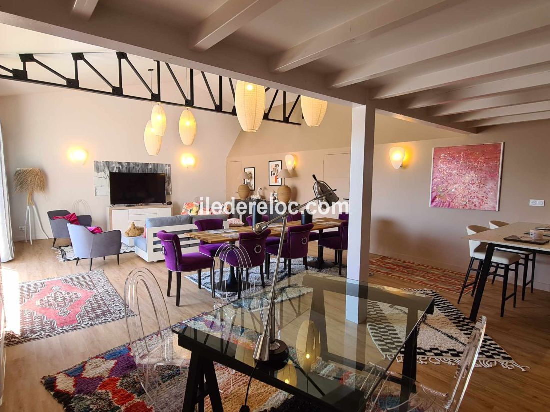 Photo 6: An accomodation located in Le Bois-Plage-en-Ré on ile de Ré.