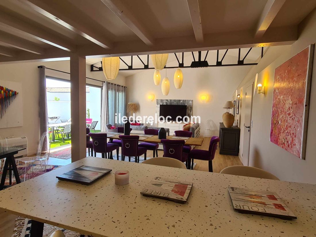 Photo 5: An accomodation located in Le Bois-Plage-en-Ré on ile de Ré.