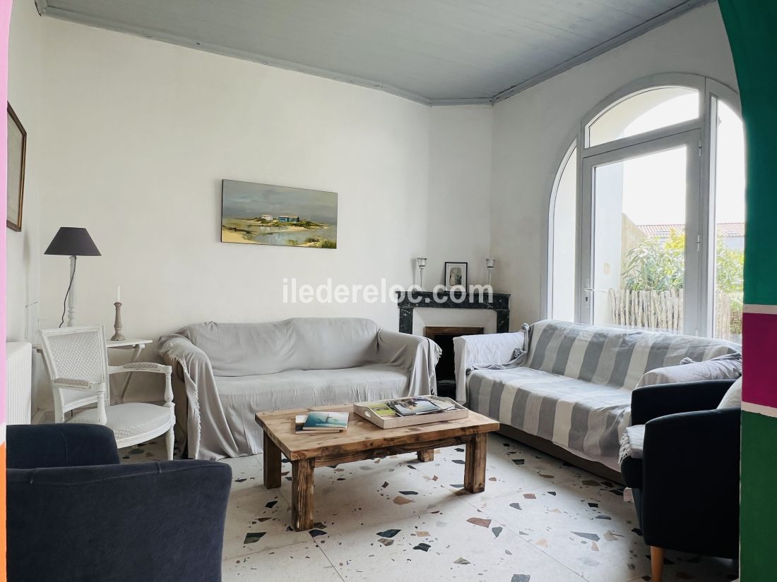 Photo 11: An accomodation located in Le Bois-Plage-en-Ré on ile de Ré.