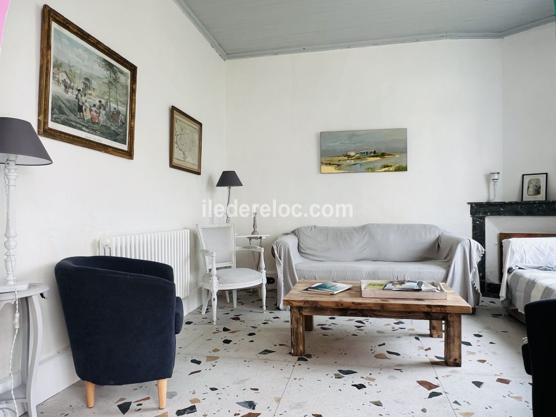 Photo 12: An accomodation located in Le Bois-Plage-en-Ré on ile de Ré.