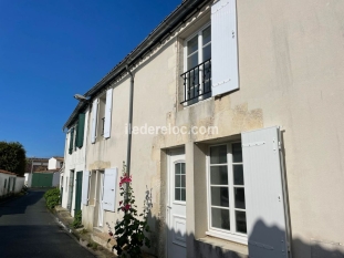 Ile de Ré:Renovated 2 bedroom house – near the port 