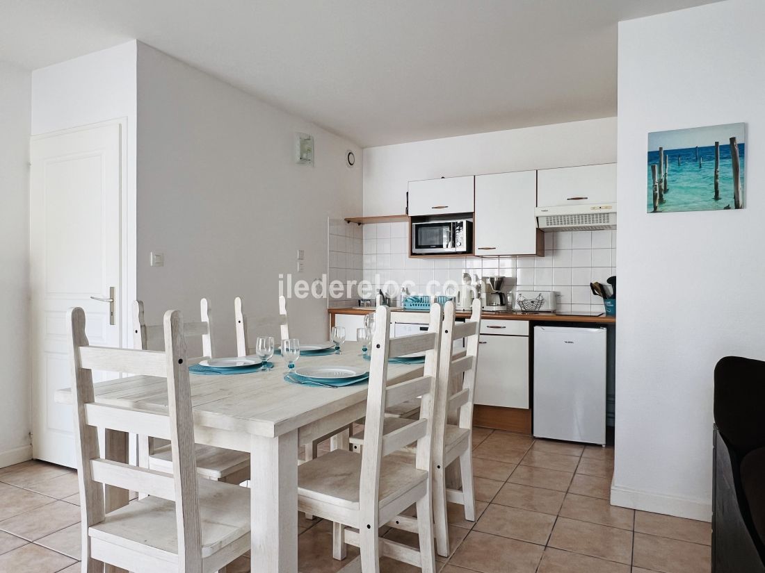 Photo 4: An accomodation located in Saint-Martin-de-Ré on ile de Ré.