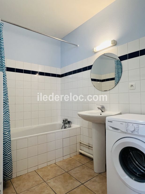 Photo 9: An accomodation located in Saint-Martin-de-Ré on ile de Ré.