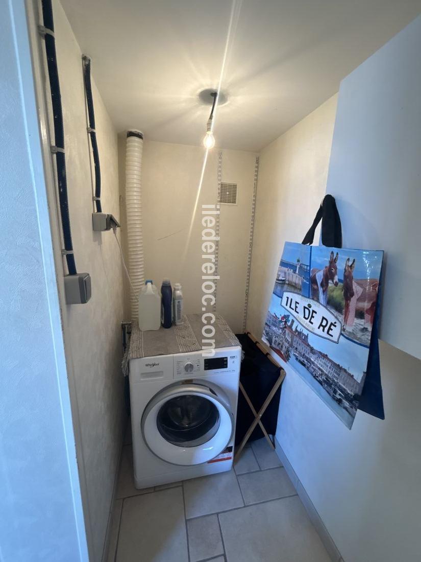 Photo 12: An accomodation located in Le Bois-Plage-en-Ré on ile de Ré.