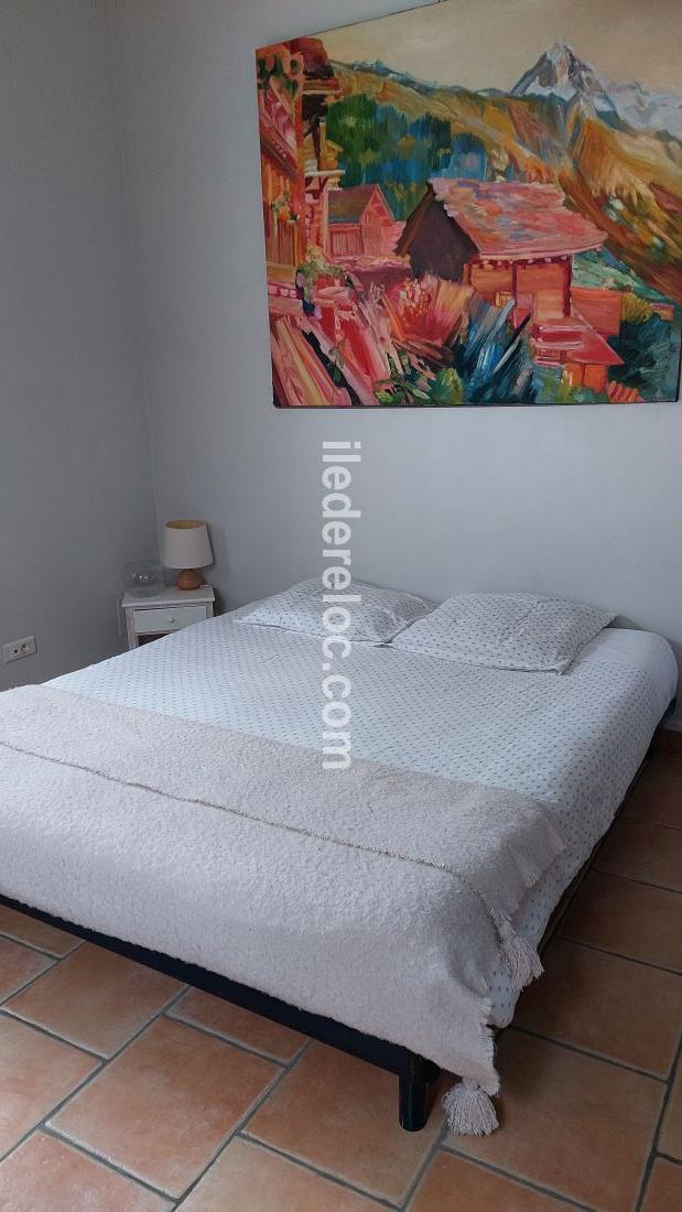 Photo 10: An accomodation located in La Flotte-en-R&eacute; on ile de R&eacute;.