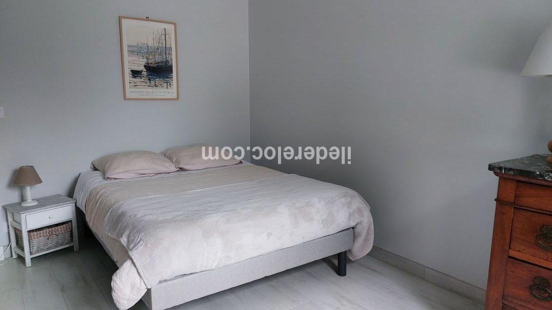 Photo 9: An accomodation located in La Flotte-en-R&eacute; on ile de R&eacute;.