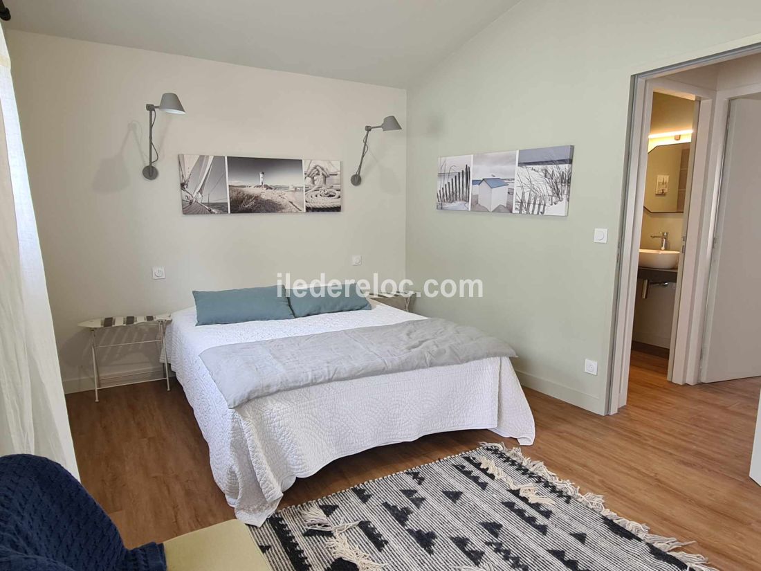 Photo 10: An accomodation located in Le Bois-Plage-en-Ré on ile de Ré.