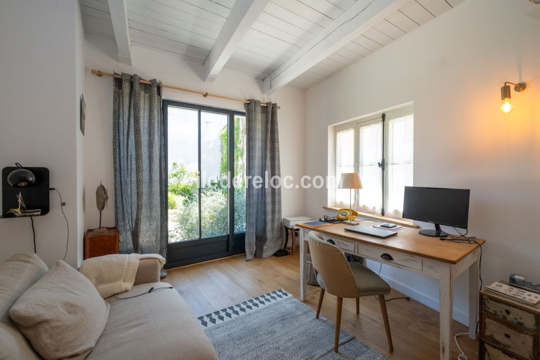 Photo 6: An accomodation located in La Flotte-en-Ré on ile de Ré.