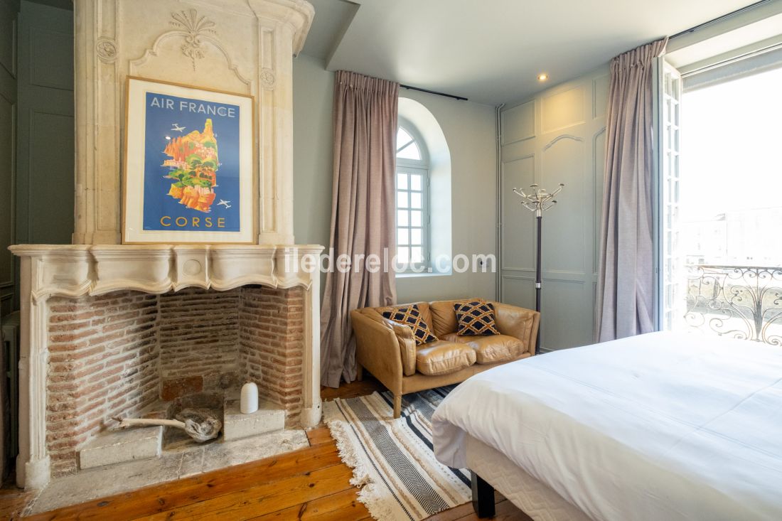 Photo 13: An accomodation located in Saint-Martin-de-Ré on ile de Ré.