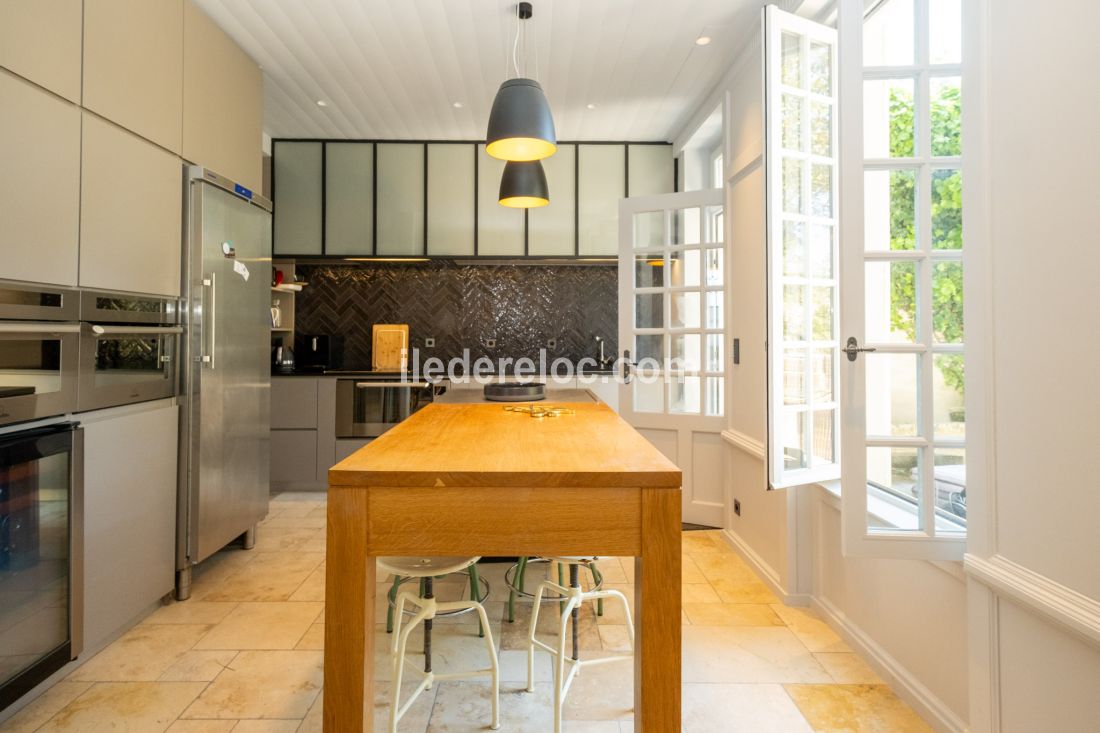 Photo 8: An accomodation located in Saint-Martin-de-Ré on ile de Ré.
