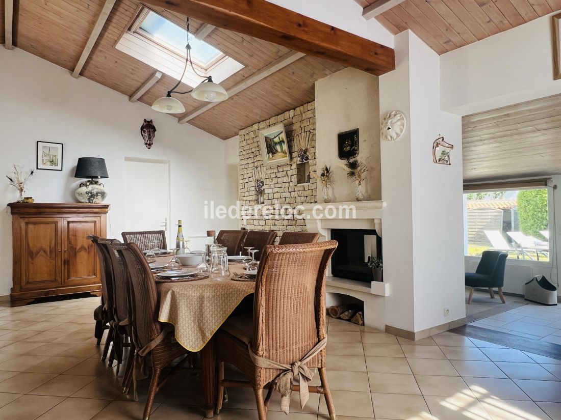 Photo 13: An accomodation located in Le Bois-Plage-en-Ré on ile de Ré.