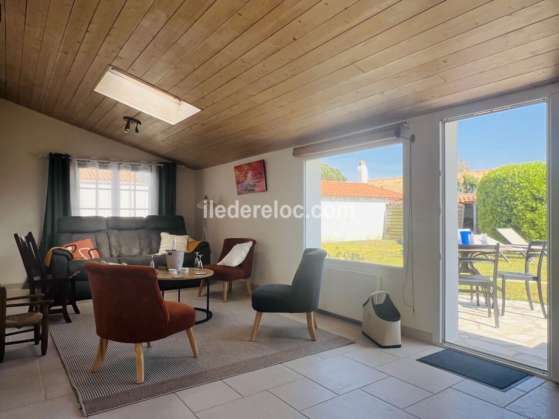 Photo 14: An accomodation located in Le Bois-Plage-en-Ré on ile de Ré.
