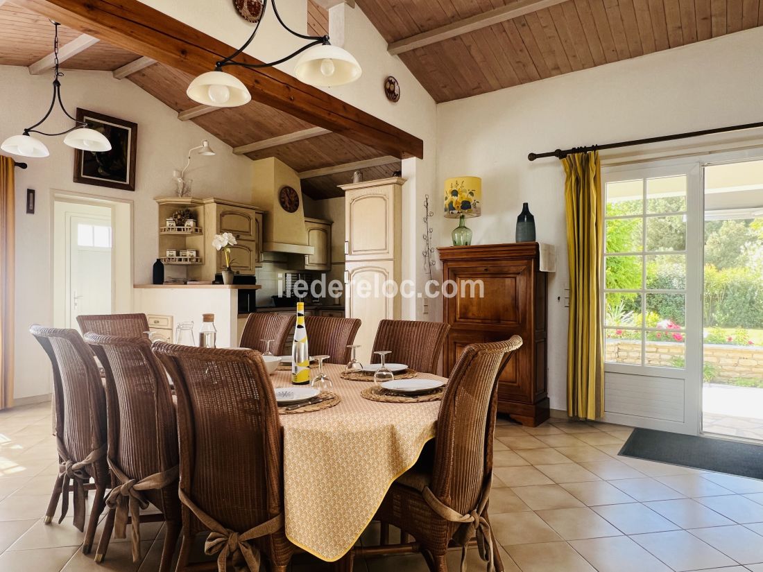 Photo 5: An accomodation located in Le Bois-Plage-en-Ré on ile de Ré.