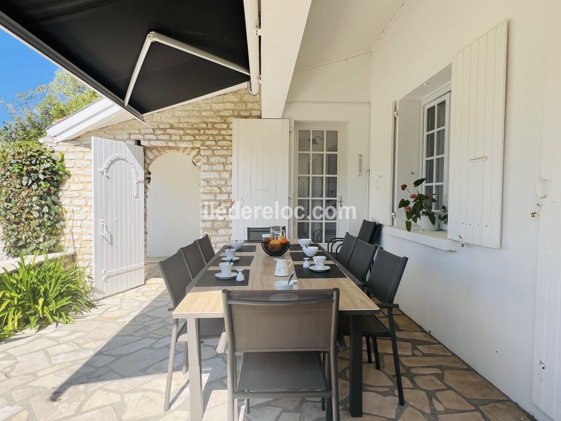 Photo 12: An accomodation located in Le Bois-Plage-en-Ré on ile de Ré.