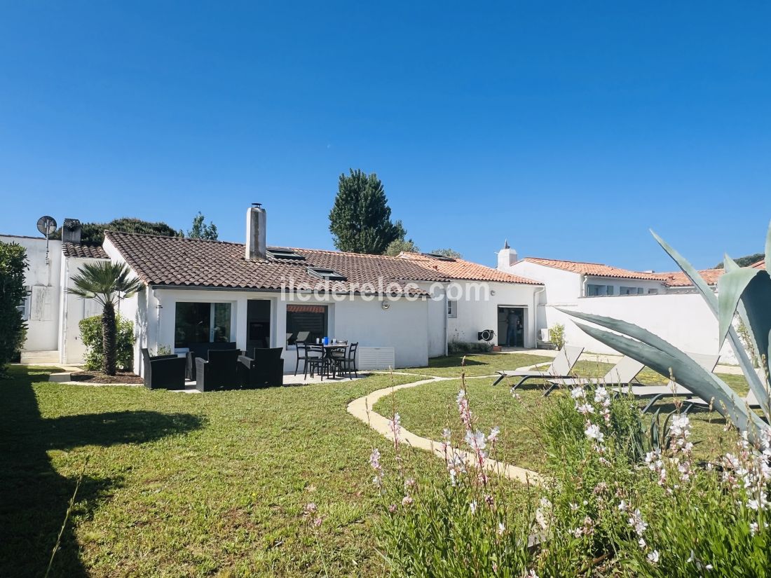 Photo 16: An accomodation located in Le Bois-Plage-en-Ré on ile de Ré.