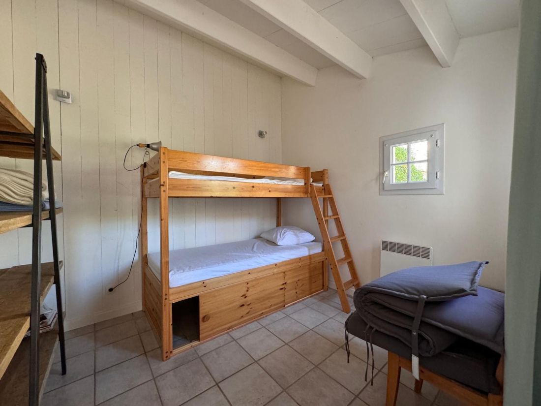 Photo 10: An accomodation located in Saint-Clément-des-Baleines on ile de Ré.