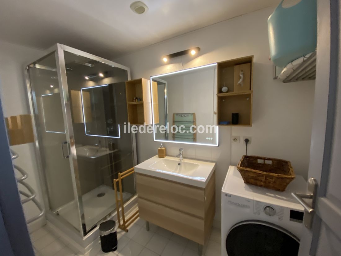 Photo 5: An accomodation located in Saint-Clément-des-Baleines on ile de Ré.
