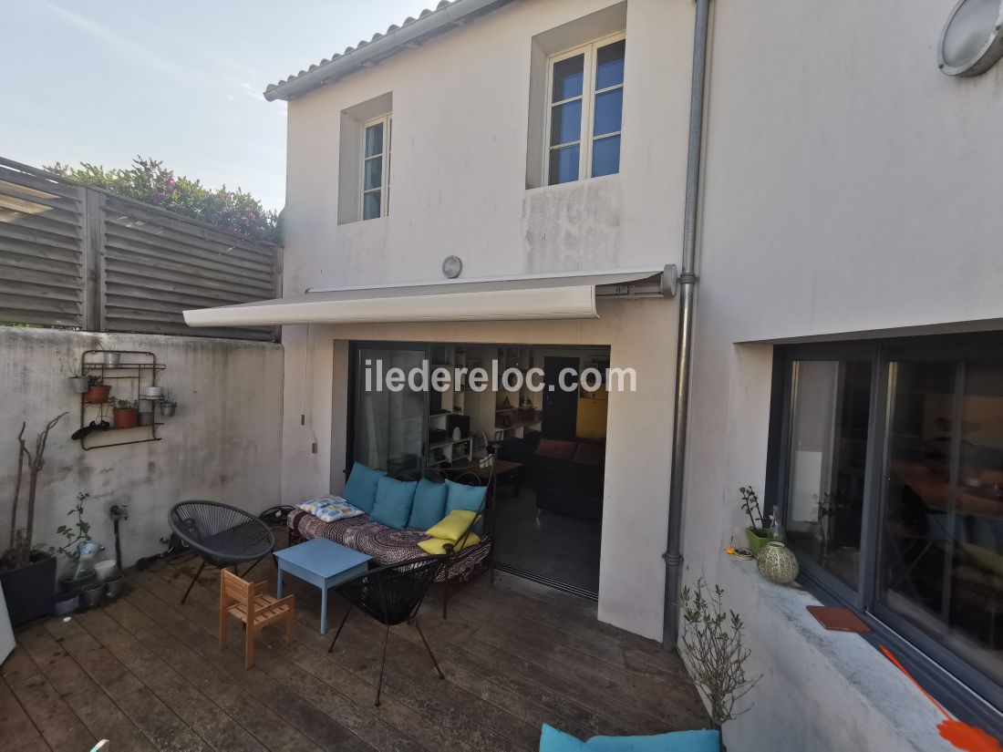 Photo 7: An accomodation located in La Couarde-sur-mer on ile de Ré.