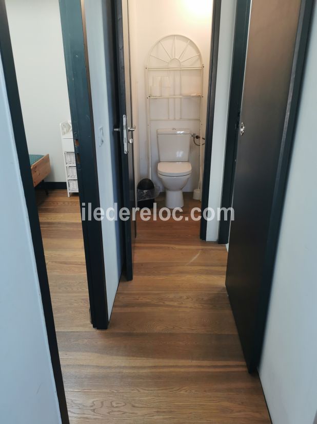 Photo 11: An accomodation located in La Couarde-sur-mer on ile de Ré.