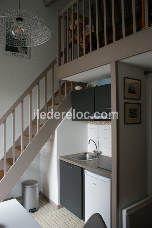 Photo 5: An accomodation located in Saint-Martin-de-Ré on ile de Ré.