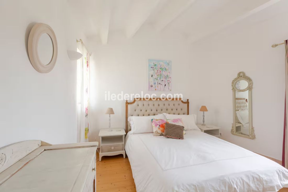Photo 15: An accomodation located in Saint-Martin-de-Ré on ile de Ré.