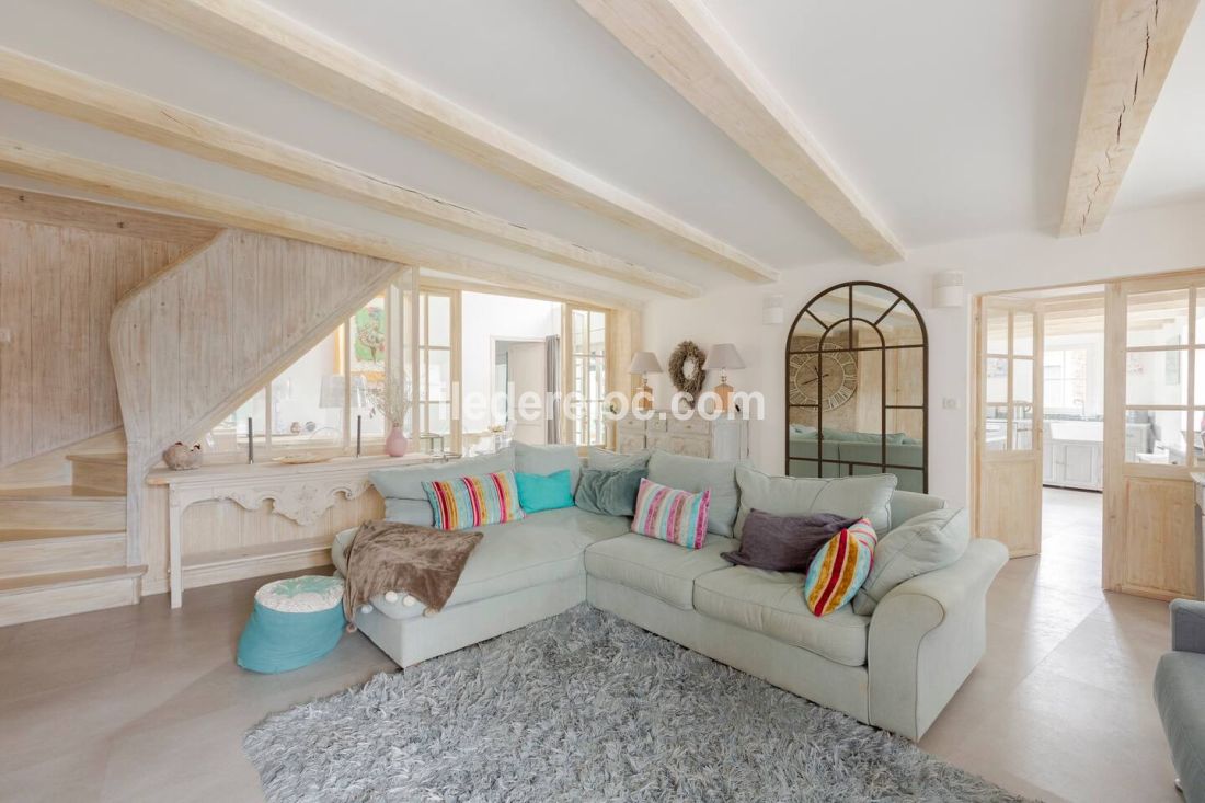 Photo 6: An accomodation located in Saint-Martin-de-Ré on ile de Ré.