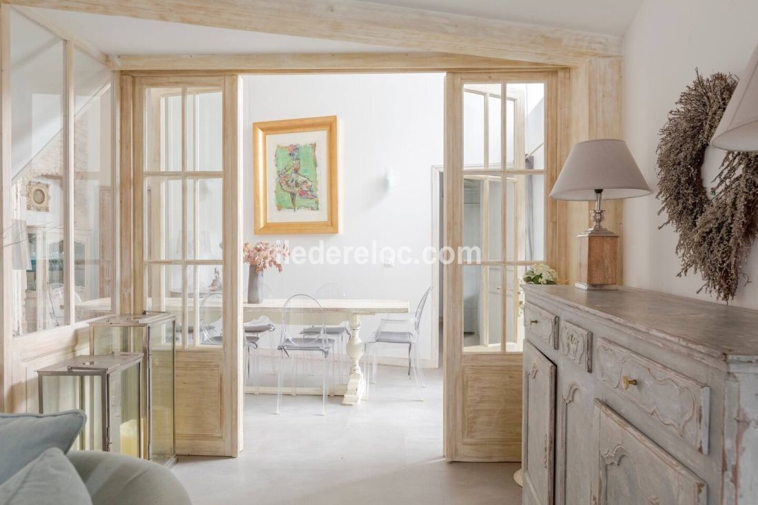 Photo 5: An accomodation located in Saint-Martin-de-Ré on ile de Ré.