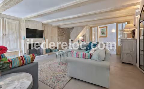 Photo 5: An accomodation located in Saint-Martin-de-R&eacute; on ile de R&eacute;.