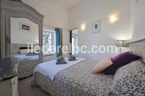 Photo 26: An accomodation located in Saint-Martin-de-R&eacute; on ile de R&eacute;.