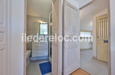 Photo 46: An accomodation located in Saint-Martin-de-R&eacute; on ile de R&eacute;.
