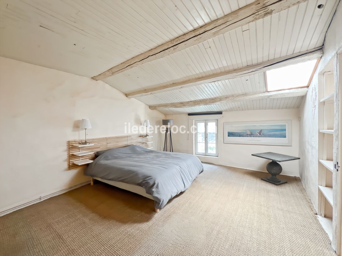 Photo 10: An accomodation located in Sainte-Marie-de-Ré on ile de Ré.