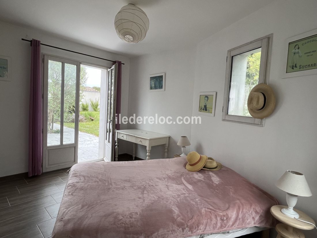 Photo 12: An accomodation located in Saint-Clément-des-Baleines on ile de Ré.