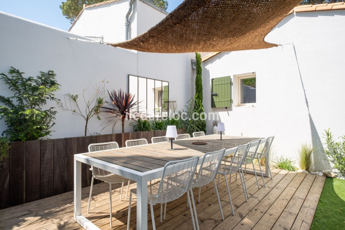 Photo 7: An accomodation located in Le Bois-Plage-en-Ré on ile de Ré.