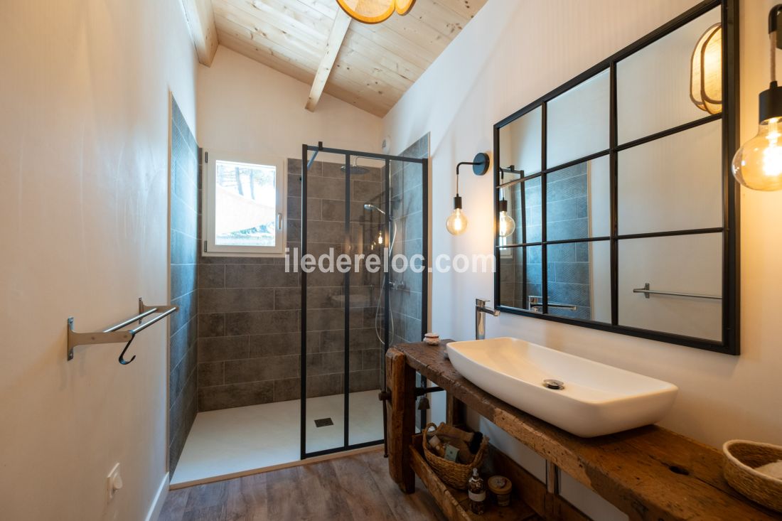Photo 8: An accomodation located in Le Bois-Plage-en-Ré on ile de Ré.