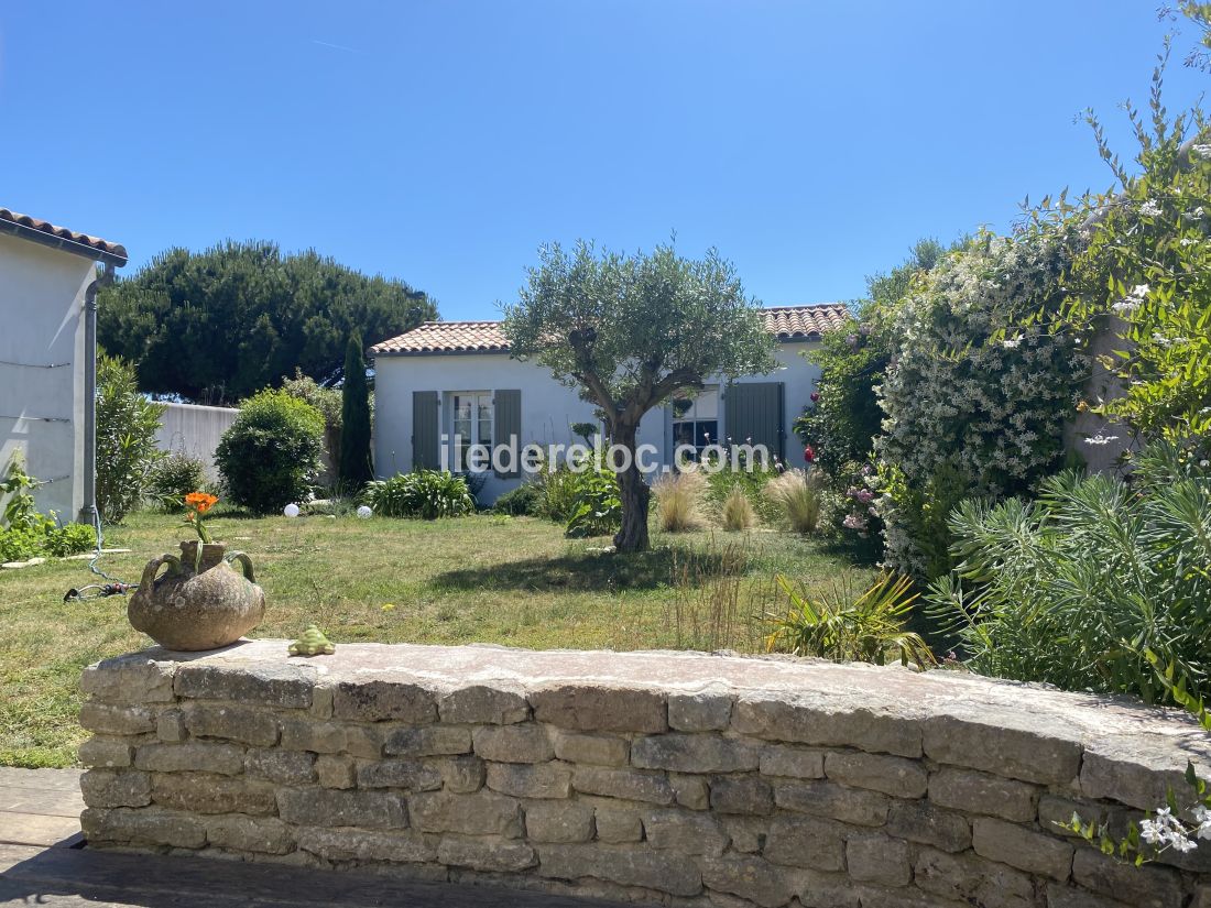 Photo 14: An accomodation located in Saint-Clément-des-Baleines on ile de Ré.