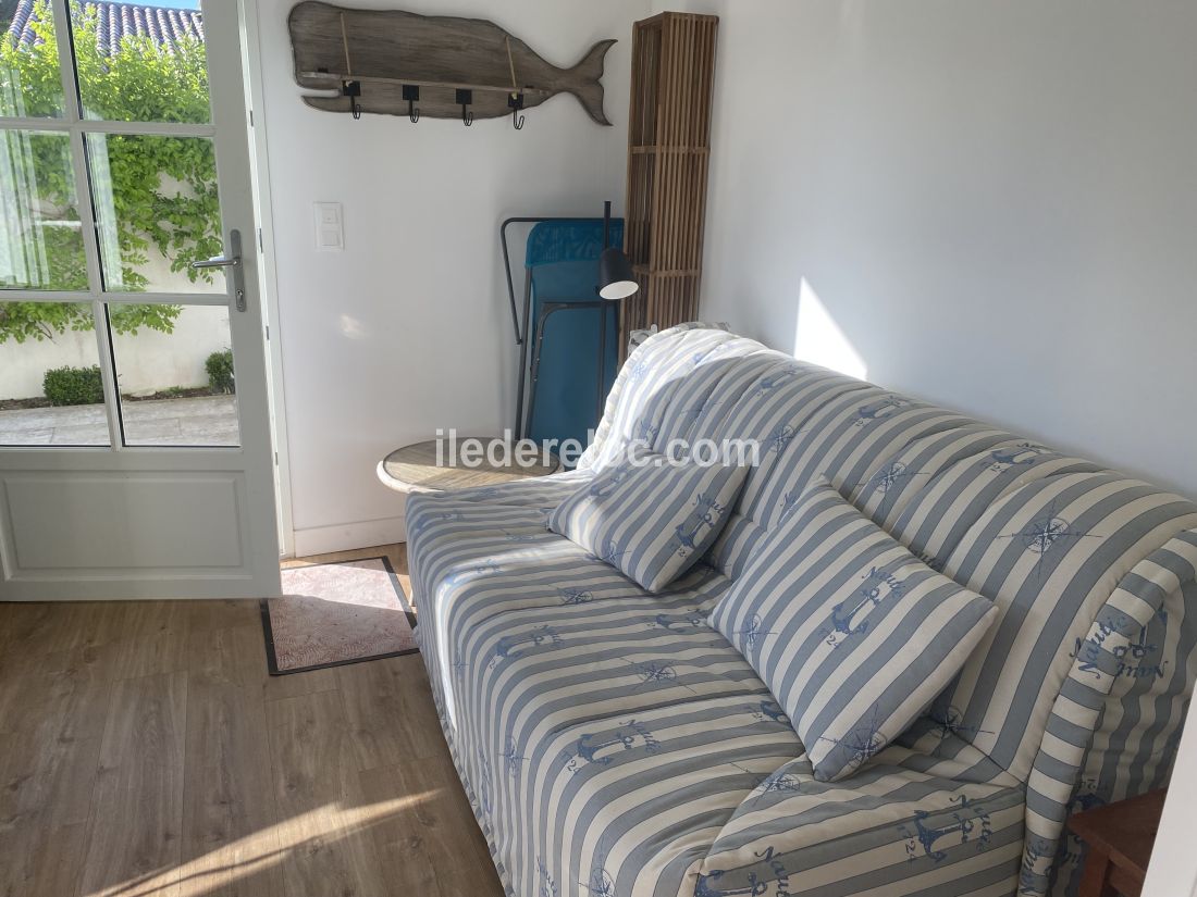 Photo 6: An accomodation located in Saint-Clément-des-Baleines on ile de Ré.