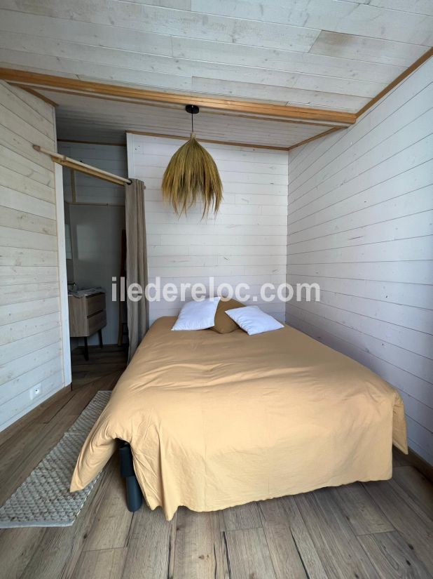 Photo 7: An accomodation located in La Flotte-en-Ré on ile de Ré.