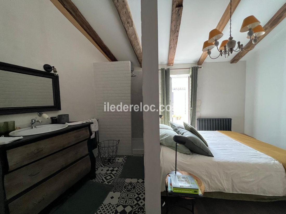 Photo 13: An accomodation located in La Flotte-en-Ré on ile de Ré.