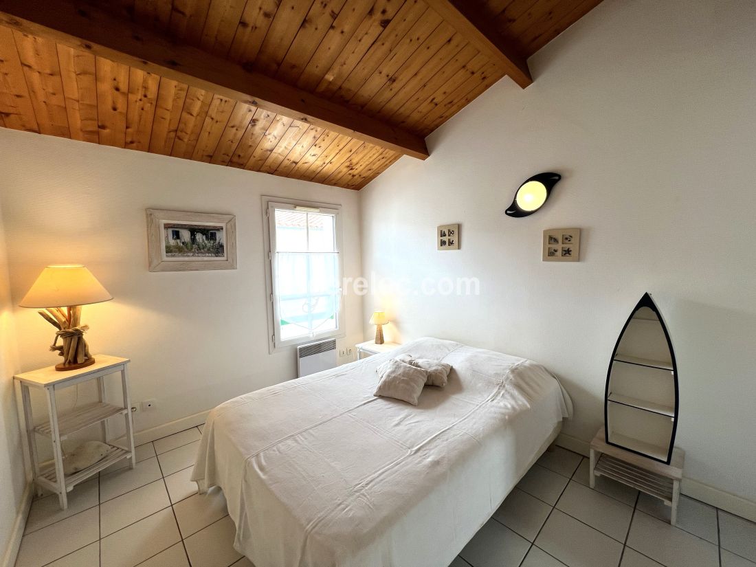Photo 10: An accomodation located in Saint-Martin-de-Ré on ile de Ré.