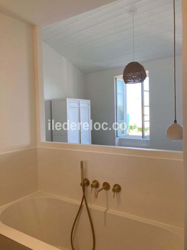 Photo 15: An accomodation located in Sainte-Marie-de-Ré on ile de Ré.