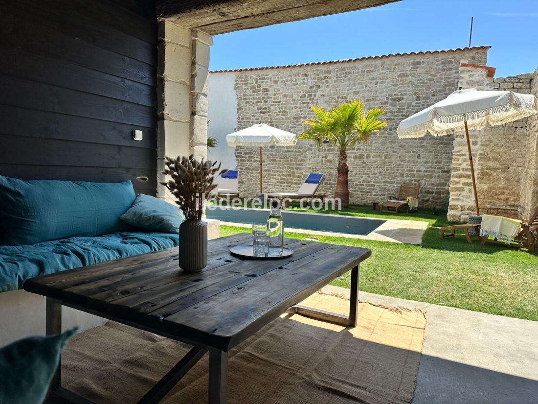 Photo 6: An accomodation located in Sainte-Marie-de-Ré on ile de Ré.